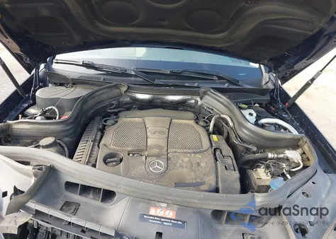 2015 Mercedes-Benz Glk 350 4Matic z USA, uszkodzony, nr VIN WDCGG8JB6FG435835